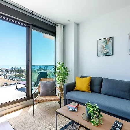 A&n Sea View Terrace & Pool Getaway * 토레델마르