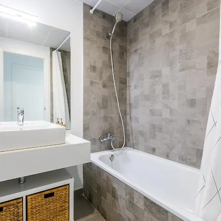 A&n Sea View Terrace & Pool Getaway 아파트 *